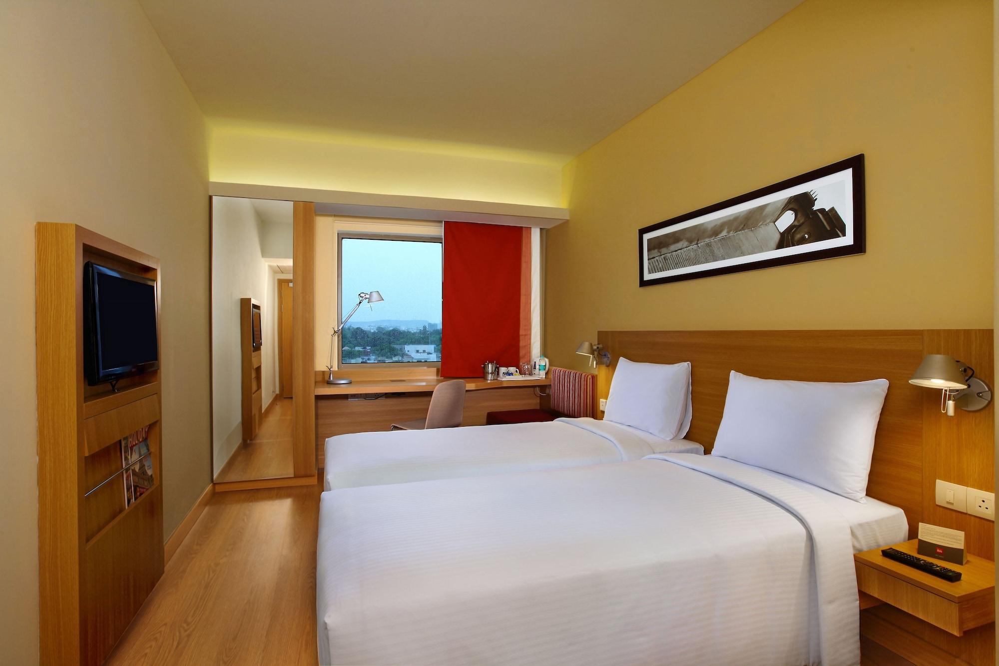 Ibis Bengaluru Outer Ring Road Hotel Exterior photo