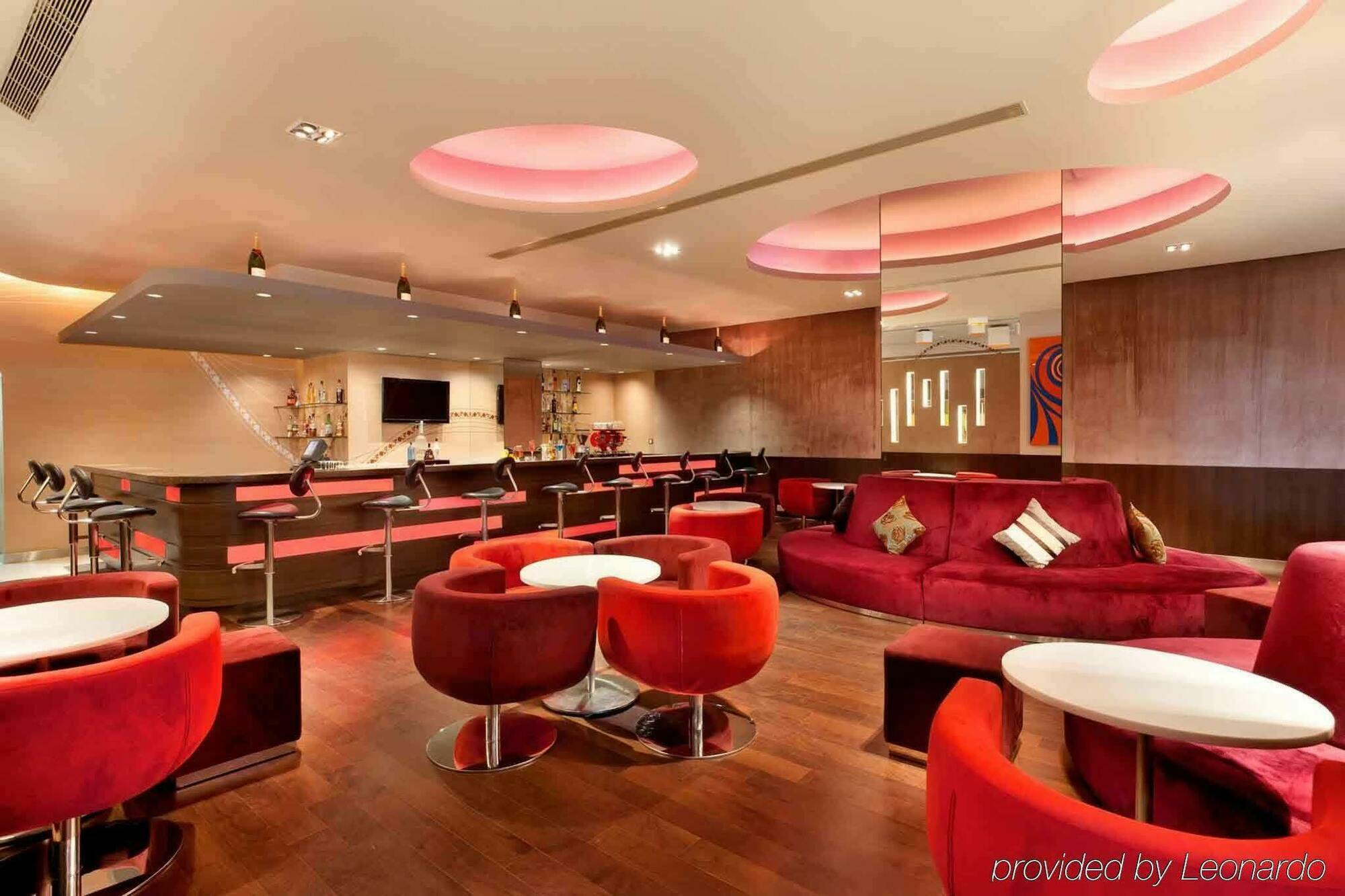 Ibis Bengaluru Outer Ring Road Hotel Restaurant photo